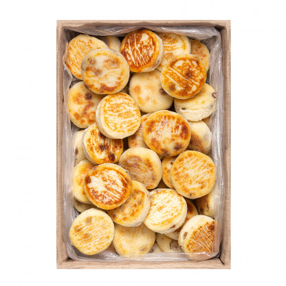 Сырники с изюмом, жареные (готовое блюдо) изображение